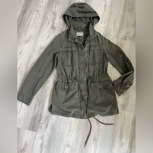 Universal Threads Olive Green Hooded Cotton Utility Jacket Small
